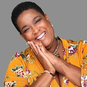 Meet your Posher, Tobi